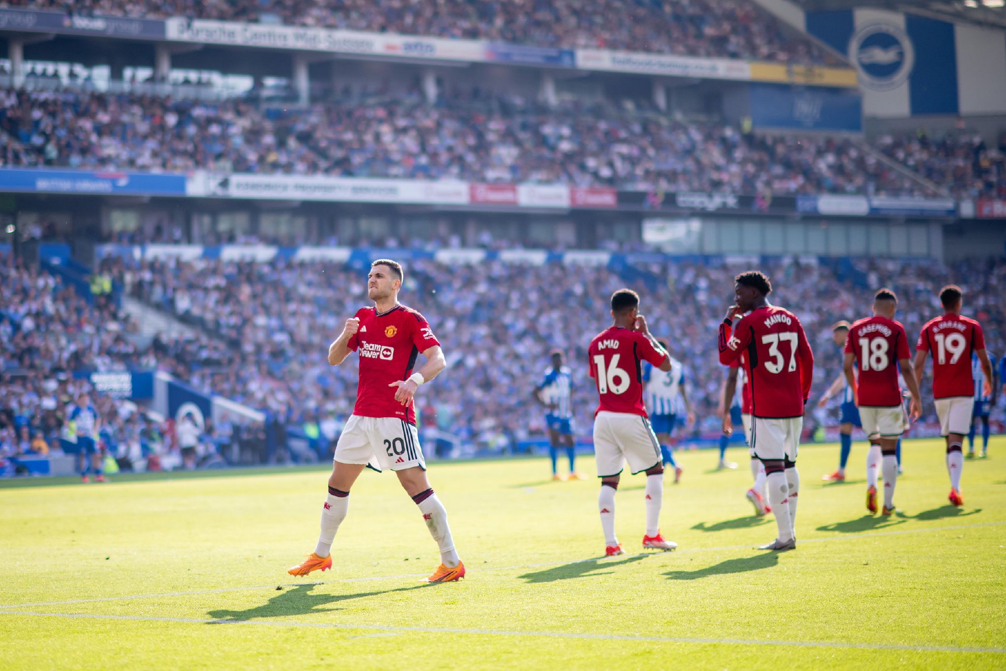 不仅是该校 不仅是该校